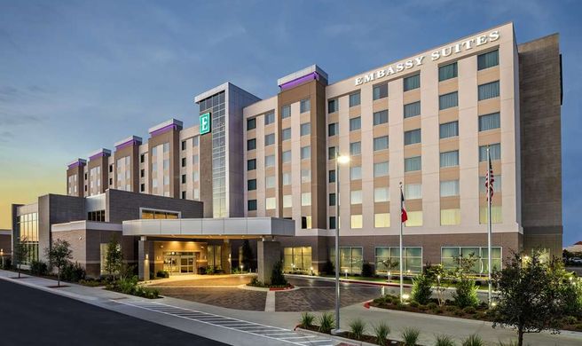 Embassy Suites by Hilton College Station Exterior