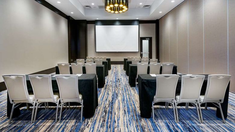 <b>Embassy Suites by Hilton College Station Meeting</b>. Images powered by <a href="https://iceportal.shijigroup.com/" title="IcePortal" target="_blank">IcePortal</a>.