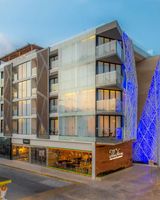 The Fives Downtown Hotel Curio by Hilton