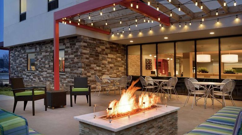 <b>Home2 Suites by Hilton Leavenworth Dtwn Exterior</b>. Images powered by <a href="https://iceportal.shijigroup.com/" title="IcePortal" target="_blank">IcePortal</a>.