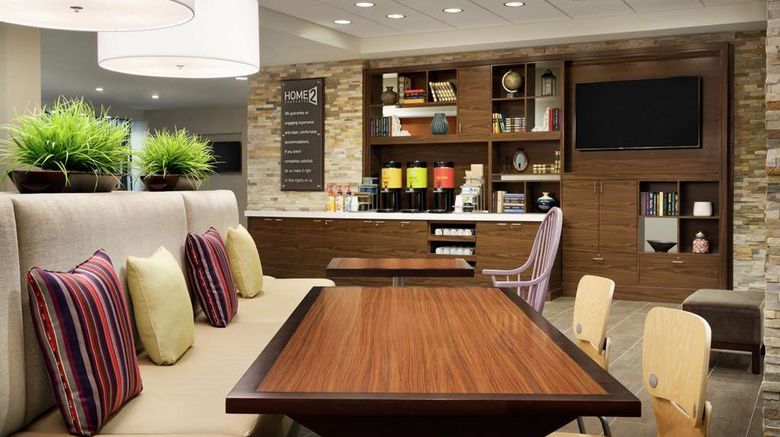 <b>Home2 Suites by Hilton Leavenworth Dtwn Restaurant</b>. Images powered by <a href="https://iceportal.shijigroup.com/" title="IcePortal" target="_blank">IcePortal</a>.