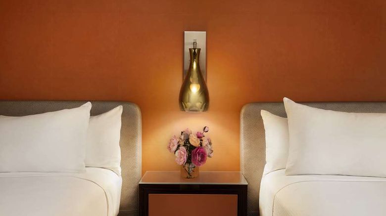 <b>Millennium Hilton New York One UN Plaza Room</b>. Images powered by <a href="https://iceportal.shijigroup.com/" title="IcePortal" target="_blank">IcePortal</a>.