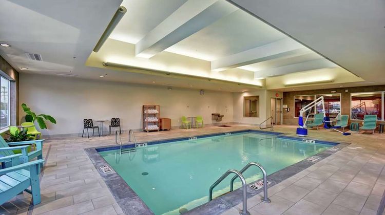 Home2 Suites by Hilton Springfield North Pool