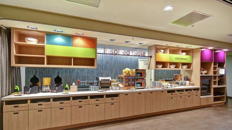 Home2 Suites by Hilton Springfield North Restaurant