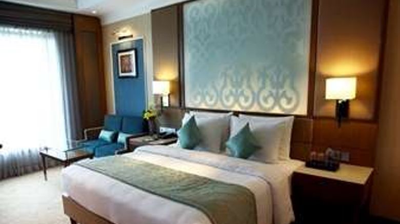 <b>Ramada Plaza by Wyndham Chennai Room</b>. Images powered by <a href="https://iceportal.shijigroup.com/" title="IcePortal" target="_blank">IcePortal</a>.