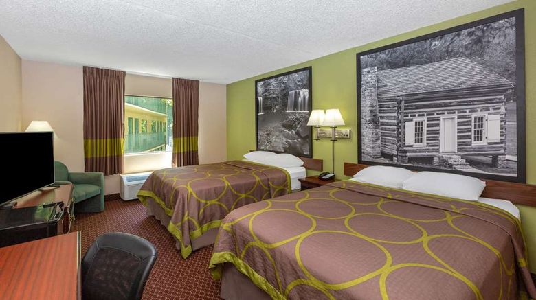 <b>Super 8 Eureka Springs Room</b>. Images powered by <a href="https://iceportal.shijigroup.com/" title="IcePortal" target="_blank">IcePortal</a>.