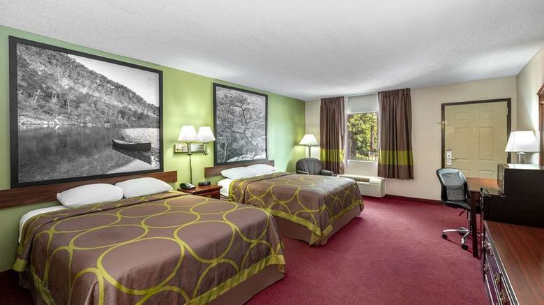 <b>Super 8 Eureka Springs Room</b>. Images powered by <a href="https://iceportal.shijigroup.com/" title="IcePortal" target="_blank">IcePortal</a>.