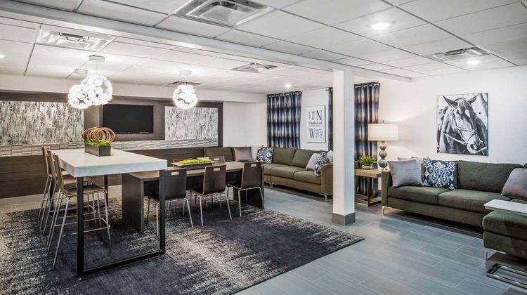 Wingate by Wyndham Louisville Fair/Expo Lobby