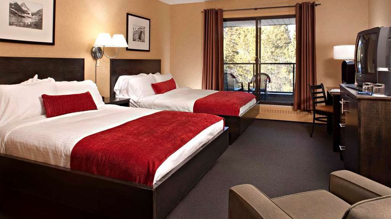 <b>Mount Kidd Manor Room</b>. Images powered by <a href="https://iceportal.shijigroup.com/" title="IcePortal" target="_blank">IcePortal</a>.