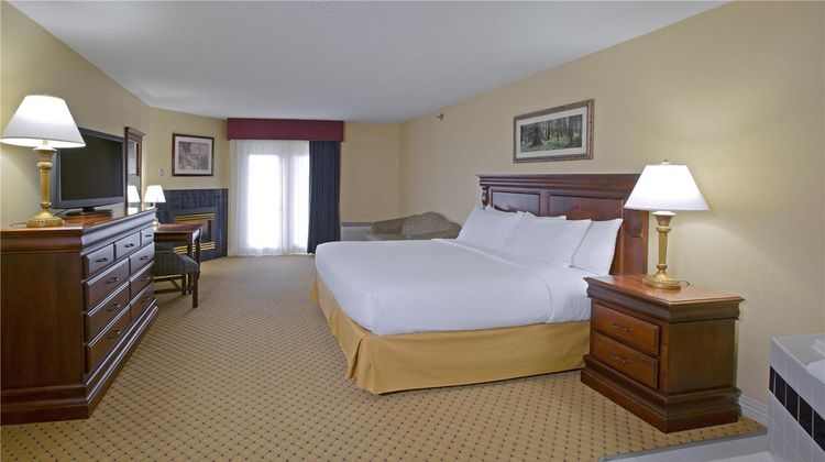 Music Road Resort, Hotel, Inn & Conv Ctr Room