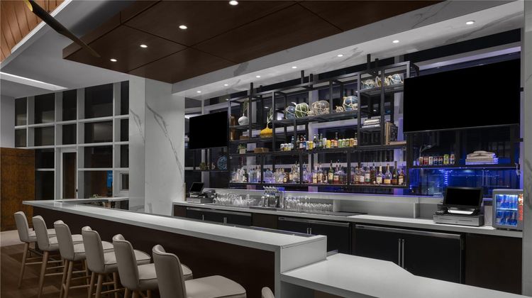 Hyatt House Washington DC / The Wharf Restaurant