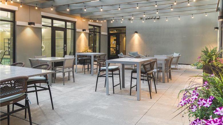 <b>Homewood Suites by Hilton Wauwatosa Exterior</b>. Images powered by <a href="https://iceportal.shijigroup.com/" title="IcePortal" target="_blank">IcePortal</a>.