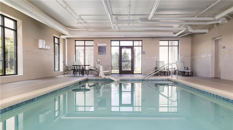 <b>Homewood Suites by Hilton Wauwatosa Pool</b>. Images powered by <a href="https://iceportal.shijigroup.com/" title="IcePortal" target="_blank">IcePortal</a>.