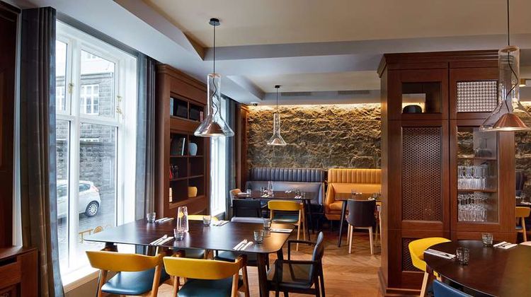 Konsulat Hotel, Curio Collection Restaurant