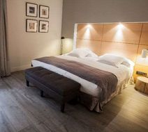 Barcelona Catedral Hotel Room