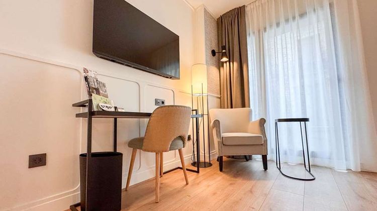 Barcelona Catedral Hotel Room