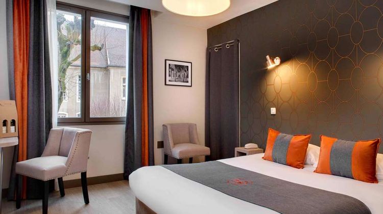 Hotel des Ducs Room
