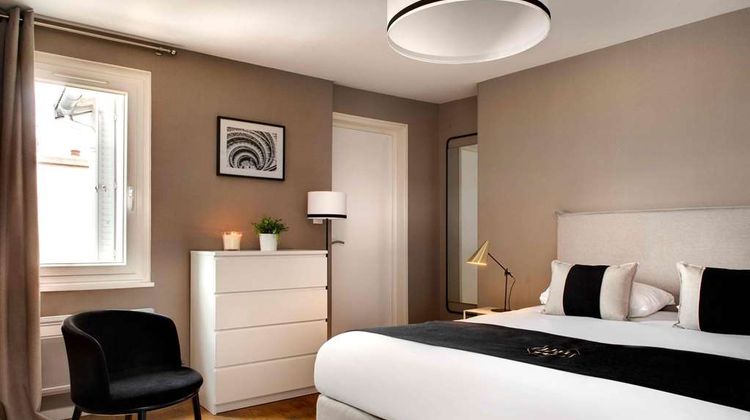 Hotel des Ducs Room