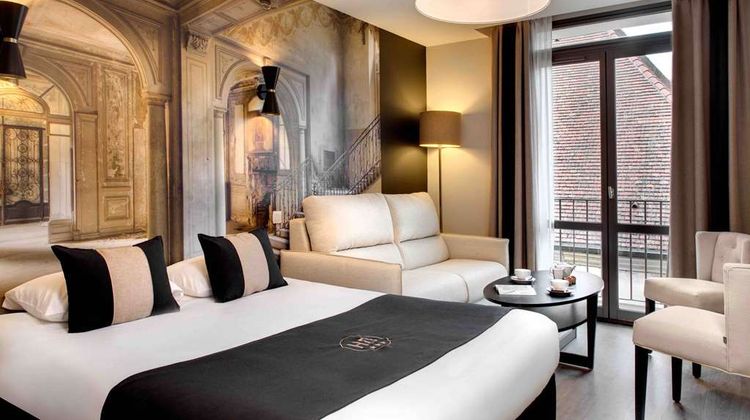 Hotel des Ducs Room
