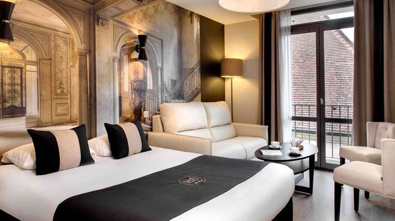 <b>Hotel des Ducs Room</b>. Images powered by <a href="https://iceportal.shijigroup.com/" title="IcePortal" target="_blank">IcePortal</a>.