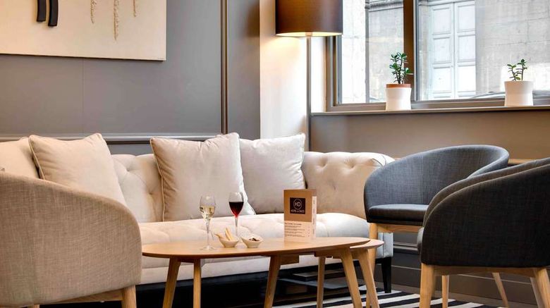 <b>Hotel des Ducs Restaurant</b>. Images powered by <a href="https://iceportal.shijigroup.com/" title="IcePortal" target="_blank">IcePortal</a>.