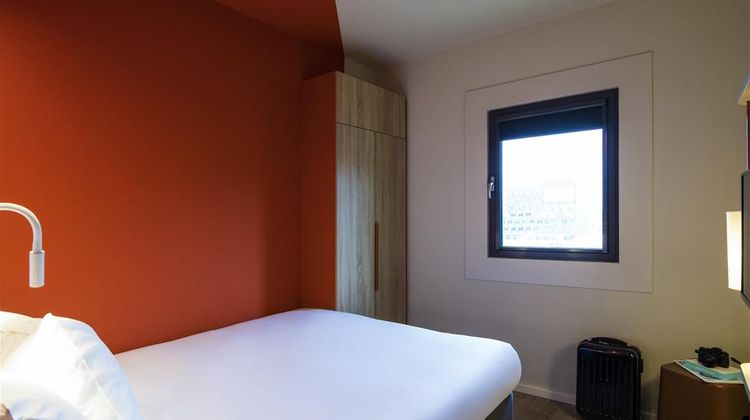 Ibis Budget Rotterdam The Hague Airport Room