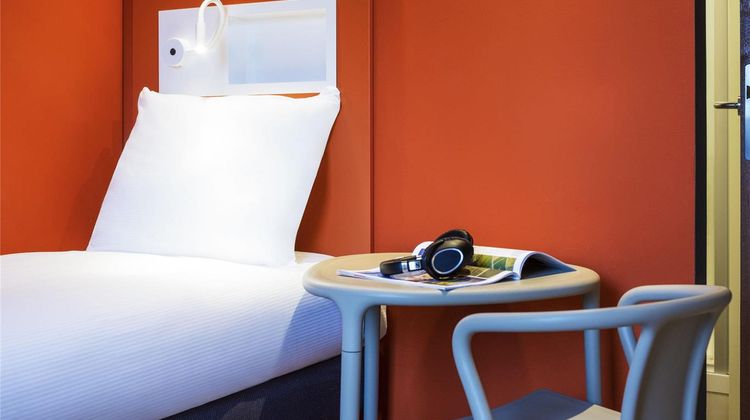 Ibis Budget Rotterdam The Hague Airport Room
