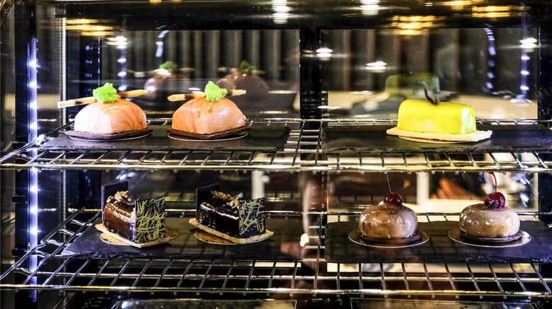 <b>Mercure Kyiv Congress Restaurant</b>. Images powered by <a href="https://iceportal.shijigroup.com/" title="IcePortal" target="_blank">IcePortal</a>.