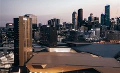 Novotel Melbourne South Wharf Hotel