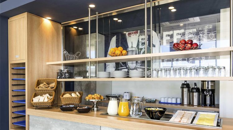 Ibis Budget Calama Exterior