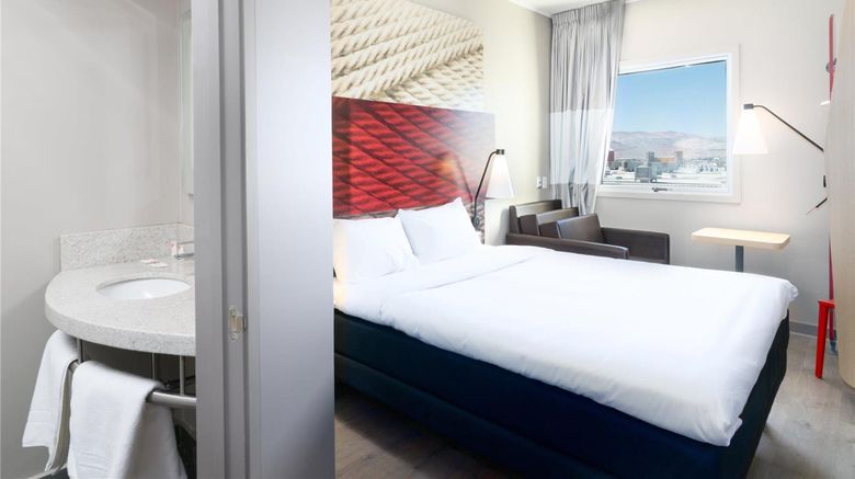 <b>Ibis Calama Room</b>. Images powered by <a href="https://iceportal.shijigroup.com/" title="IcePortal" target="_blank">IcePortal</a>.