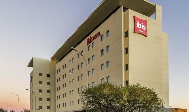 Ibis Calama Exterior