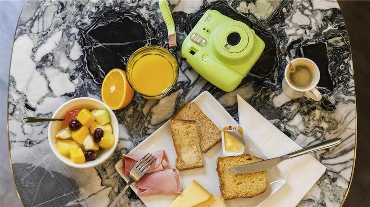 Ibis Styles Nation Cours de Vincennes Restaurant