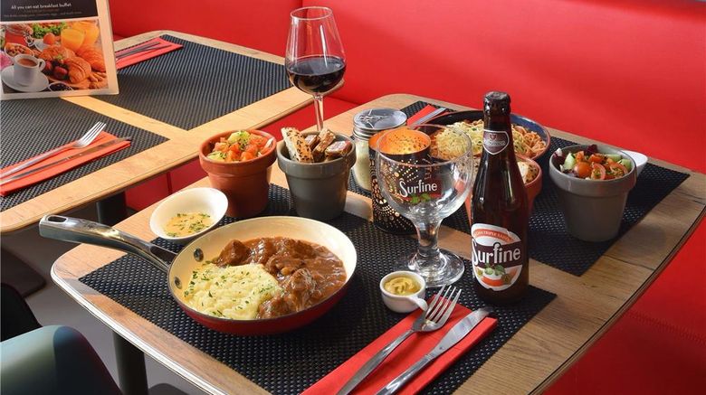 <b>Ibis Brussels Erasmus Restaurant</b>. Images powered by <a href="https://iceportal.shijigroup.com/" title="IcePortal" target="_blank">IcePortal</a>.