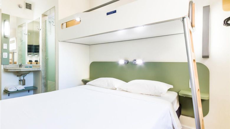 <b>Ibis Budget Sao Jose do Rio Preto Room</b>. Images powered by <a href="https://iceportal.shijigroup.com/" title="IcePortal" target="_blank">IcePortal</a>.