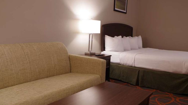 Baymont Inn & Suites OFallon St Louis Room