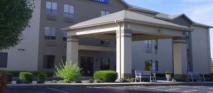Baymont Inn & Suites OFallon St Louis Exterior