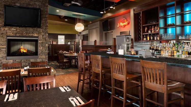 Days Inn & Suites Edmonton Airport Restaurant