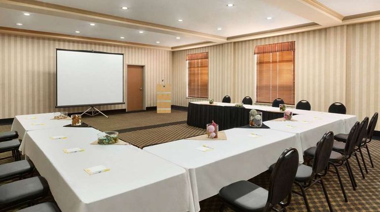 Days Inn & Suites Edmonton Airport Meeting