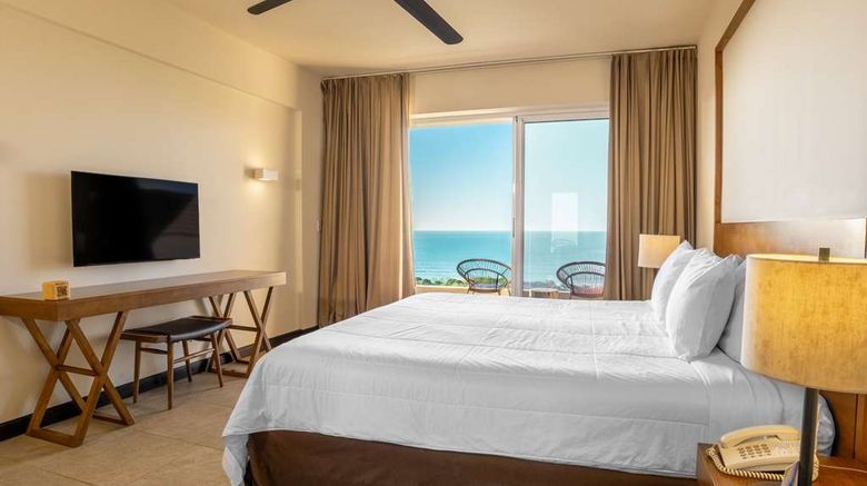<b>Wyndham Tamarindo Room</b>. Images powered by <a href="https://iceportal.shijigroup.com/" title="IcePortal" target="_blank">IcePortal</a>.