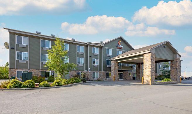 Comfort Suites Anchorage Intl Airport Exterior