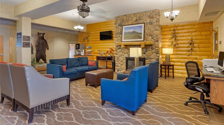 <b>Comfort Suites Anchorage Intl Airport Lobby</b>. Images powered by <a href="https://iceportal.shijigroup.com/" title="IcePortal" target="_blank">IcePortal</a>.