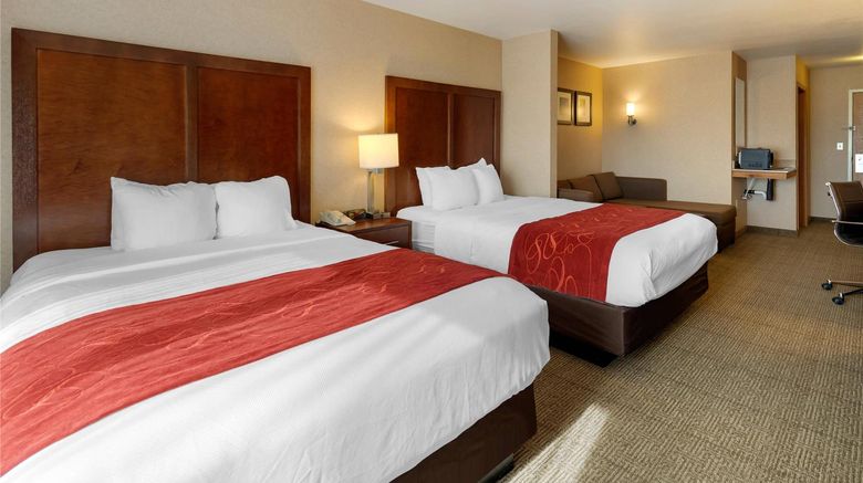 <b>Comfort Suites Anchorage Intl Airport Suite</b>. Images powered by <a href="https://iceportal.shijigroup.com/" title="IcePortal" target="_blank">IcePortal</a>.