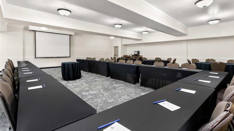 Clarion Suites Anchorage Downtown Meeting