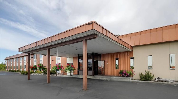 Quality Inn Exterior