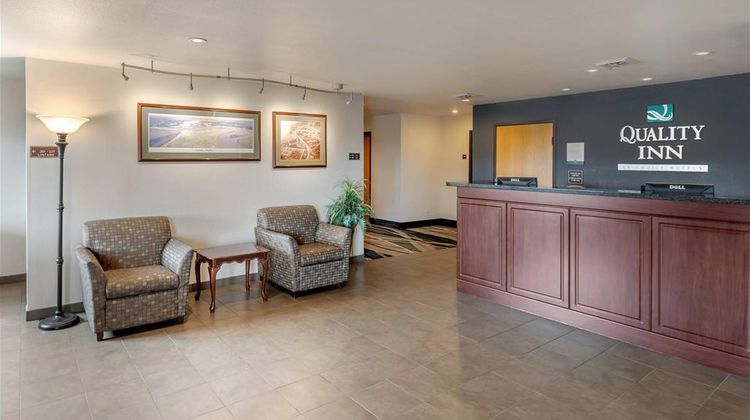 Quality Inn Lobby