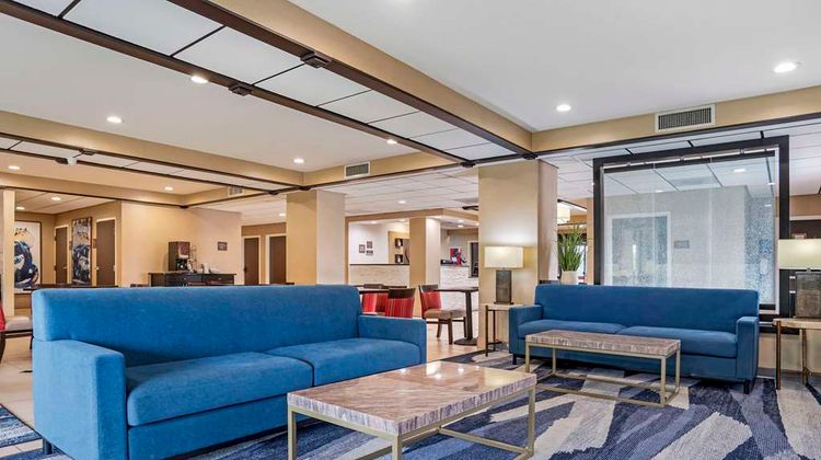 Comfort Inn Opelika - Auburn Lobby
