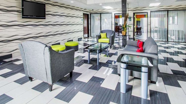 Quality Inn Lobby