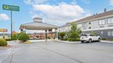Quality Inn Exterior