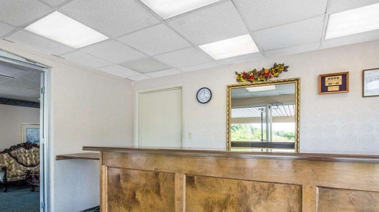 Rodeway Inn Gadsden Lobby